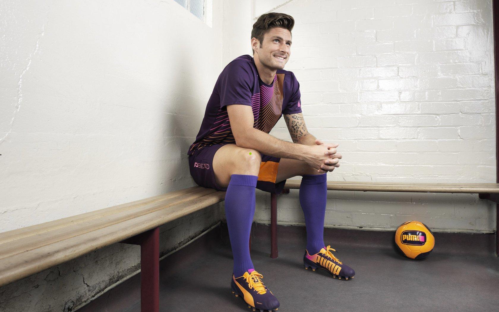 蓉城铁闸无缝切换 莫斯克拉完美顶替萨利巴空缺获盛赞